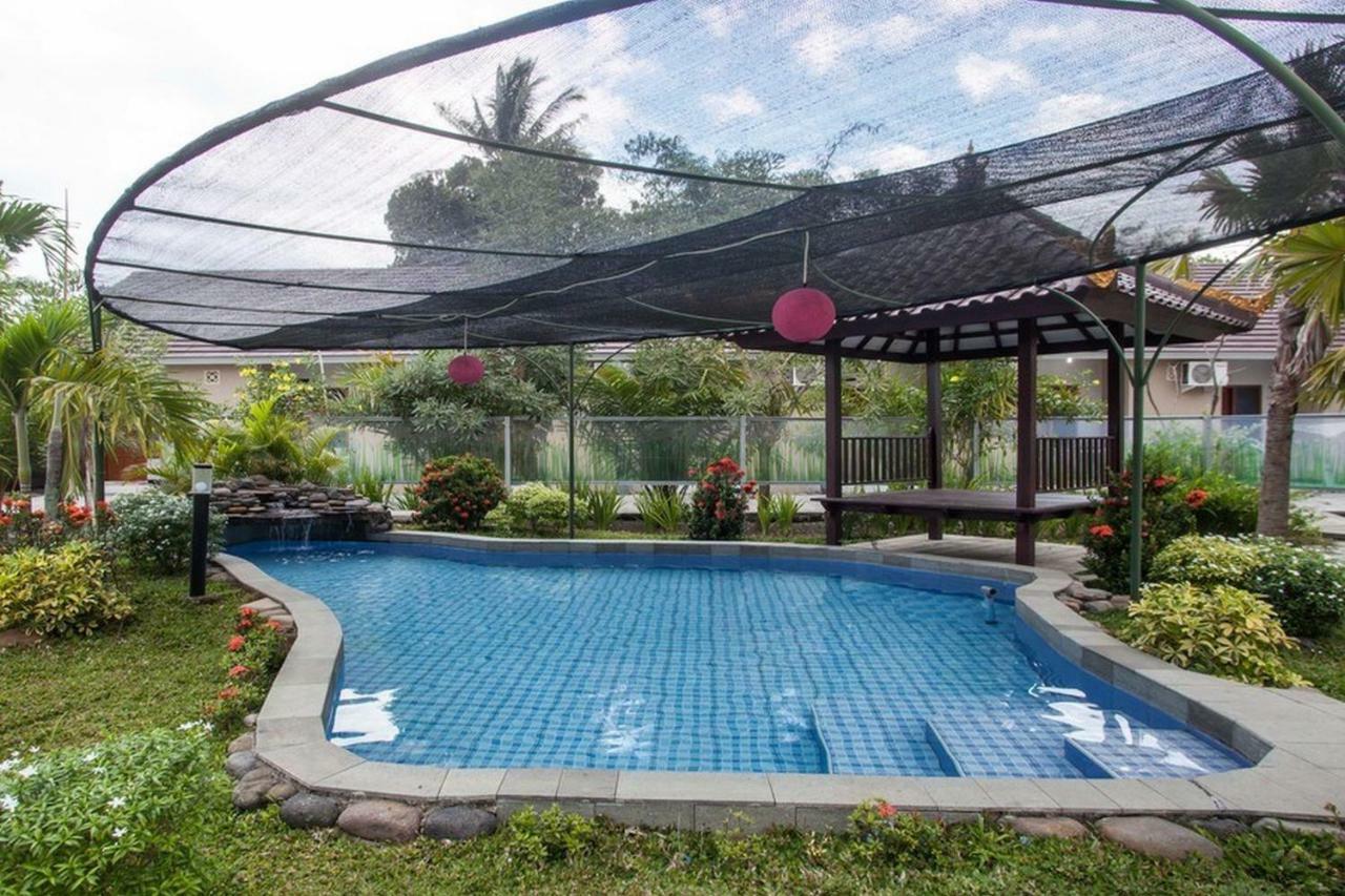 Reddoorz Syariah Plus Near Banyuwangi Airport المظهر الخارجي الصورة